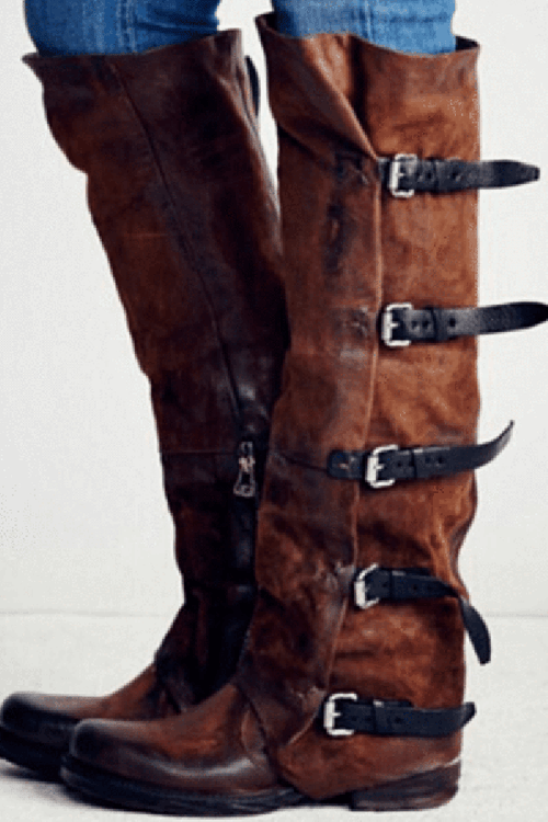 Ruffle Knä Boot med Spänne 