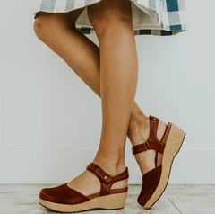 2019 Round Toed Plain Thicken Sole Buckle Sandal