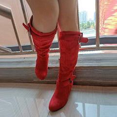 Mode metallknapp med spets tå högklackade stövlar 