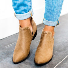 Modenya Deep V Middle Boots 