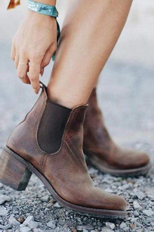 Snygga läderskor med hög klack för kvinnor