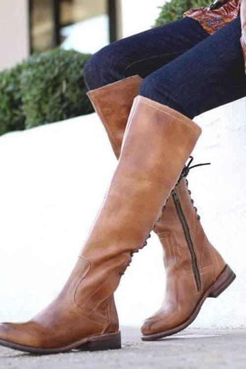 Mode och bekväma långa stövlar med låg klack för kvinnor