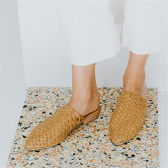 Fashion Vintage   Woven Flat Slippers
