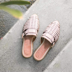 Fashion Retro   Hollow Flat Slippers