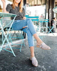 Fashion Retro   Hollow Flat Slippers