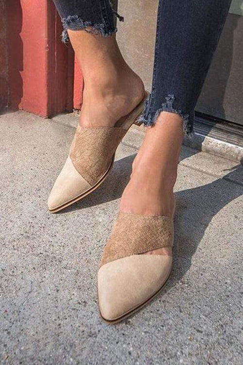 Mode Retro mångsidiga spetsiga platta skor 