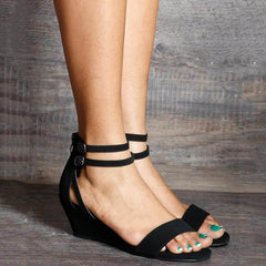 Fashion Vintage   Belt Buckle Wedge Sandals