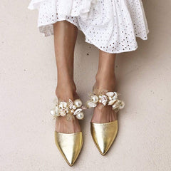 Leisure Holiday Breeze Featuring Point-Headed Flat-Bottomed Sandals