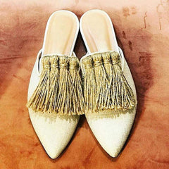 Women's Solid Color Fringed Decorative Pointed Flats