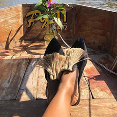 Women's Solid Color Fringed Decorative Pointed Flats