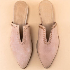 Fashion   Versatile Woven Pointed Flat Shoes