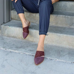 Mode Retro mångsidiga spetsiga platta skor 