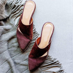 Mode Retro mångsidiga spetsiga platta skor 