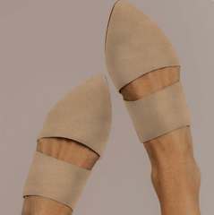 Chic Pointed Toed Printed Hollow Flat Sandal