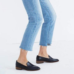 Shallow mouth low heel pointed casual shoes