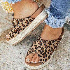 Mode vilda tofflor med tjocka sulor 