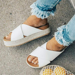 Mode vilda tofflor med tjocka sulor 