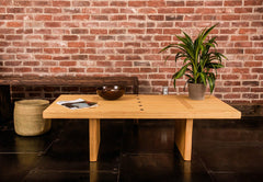 beauty-shot: Kingpin Coffee Table