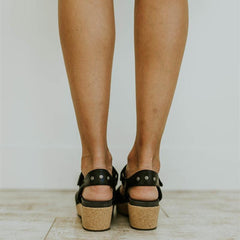 2019 Round Toed Plain Thicken Sole Buckle Sandal